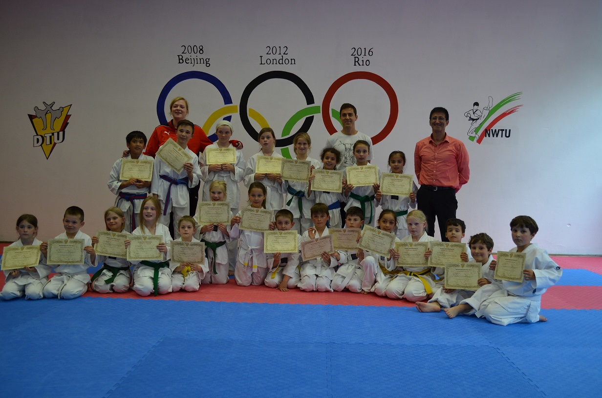 Gürtelprüfung des TKD Center Iserlohn Ende Juni 2014